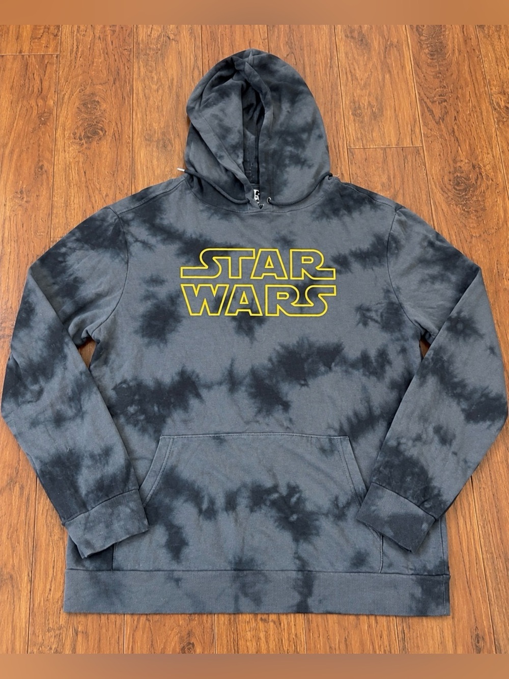Star Wars Gray Black Tie-Dye Pullover Hoodie Yellow Logo Men’s Large Sweatshirt